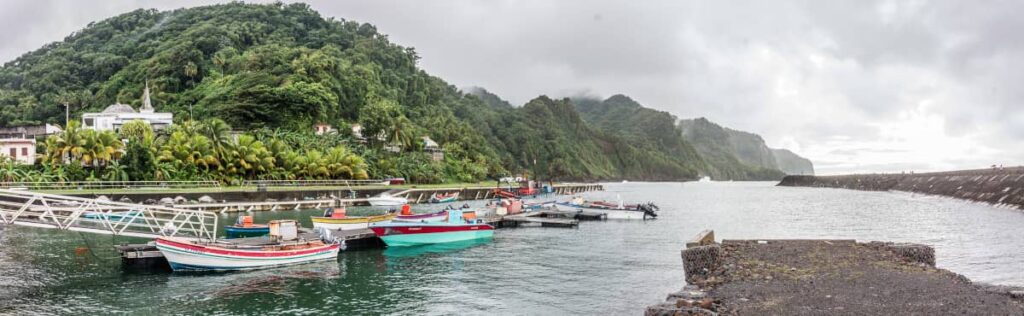 Port de bateau de pêche tropical